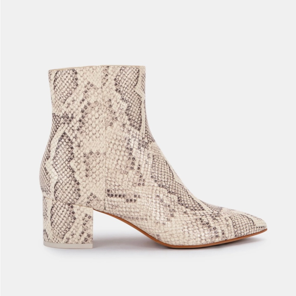 Dolce Vita Bel Booties (Bone Snake Print), size 7.5